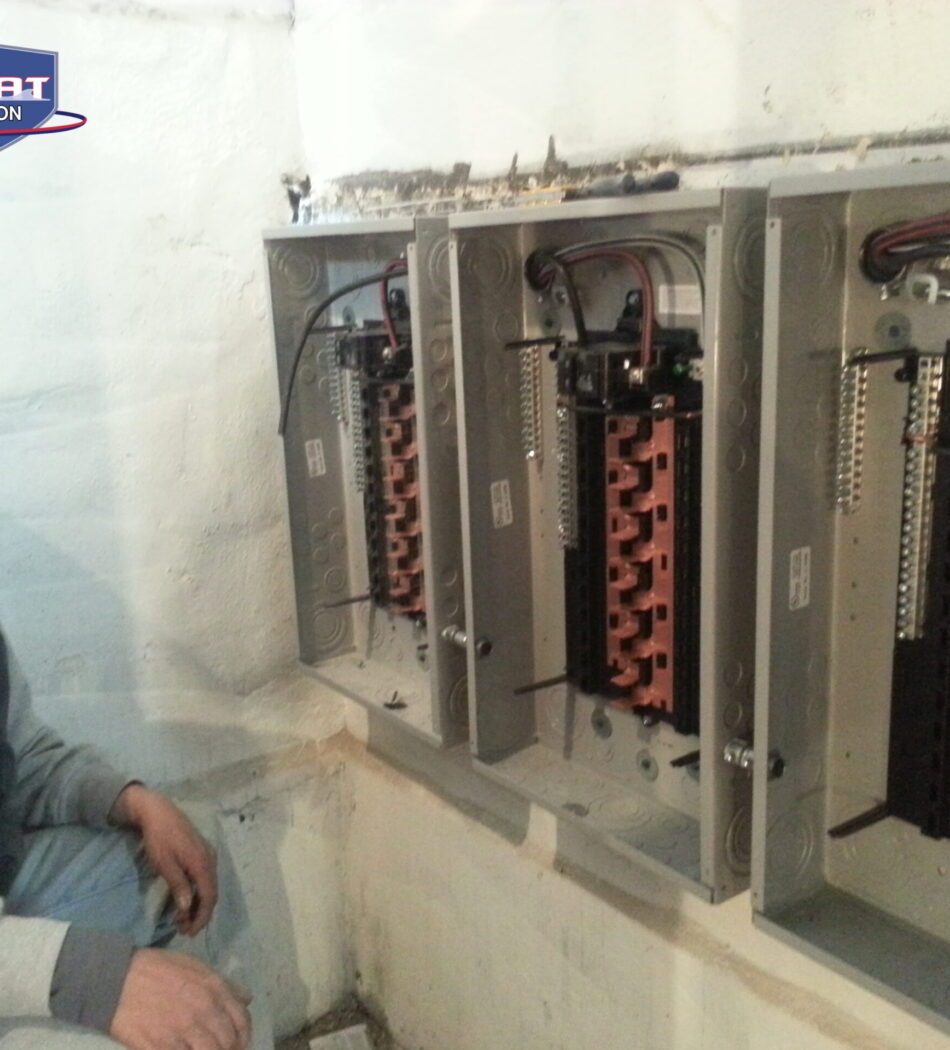 New Electrical Services45 Your electrical service must be able to supply that load, but almost all houses built in the last 40 years will have at least a 100 amp service.