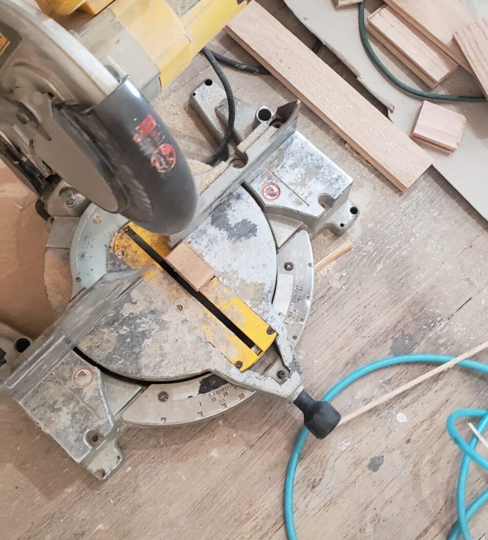 Refinishing woodfloors10