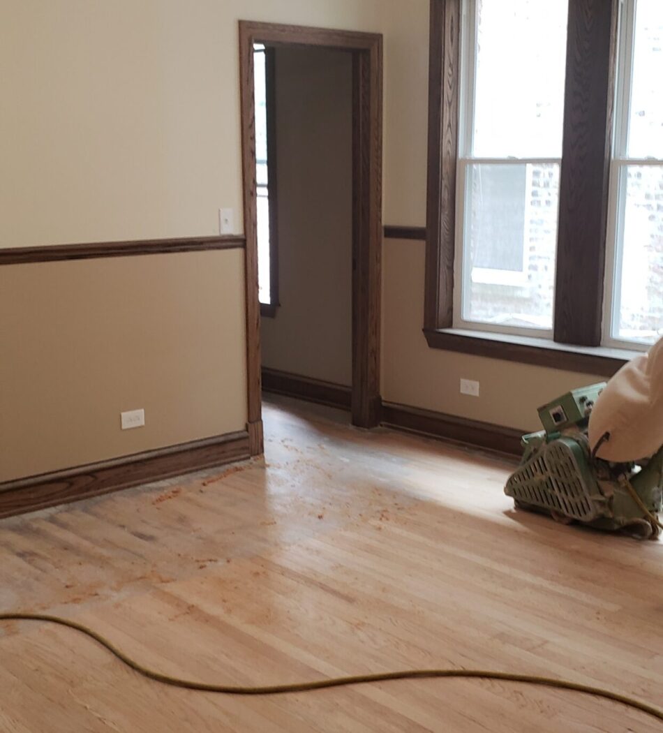 Refinishing woodfloors13