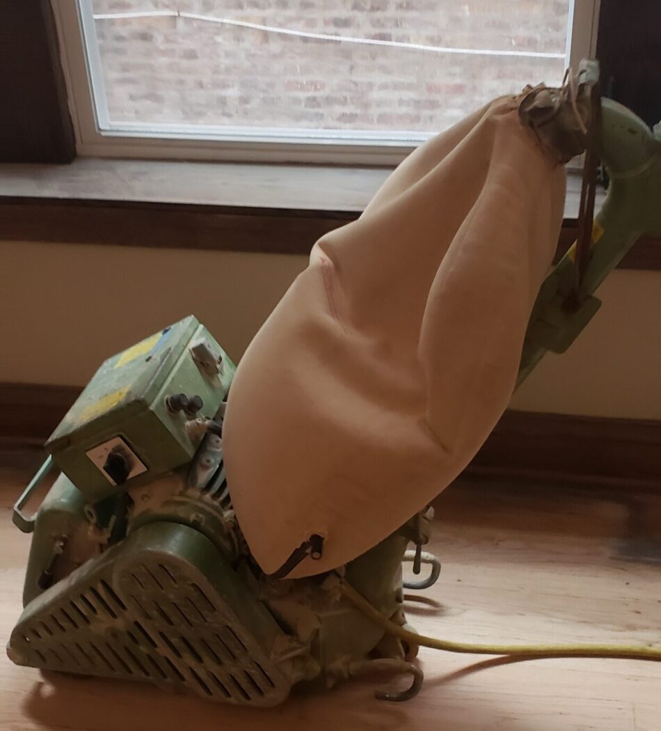Refinishing woodfloors6