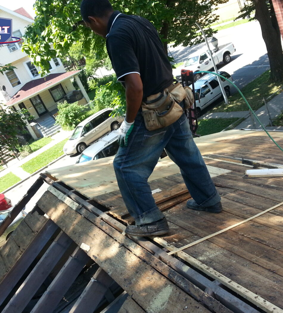 Shingle roof installation4 Shingle Installation
