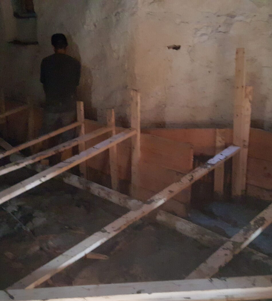 Retaining wall installation