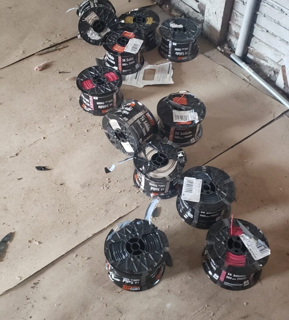 phase II pulling wires eletrical19b - Copy
